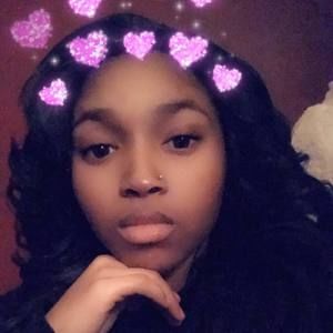 Meet your Posher, Quéén